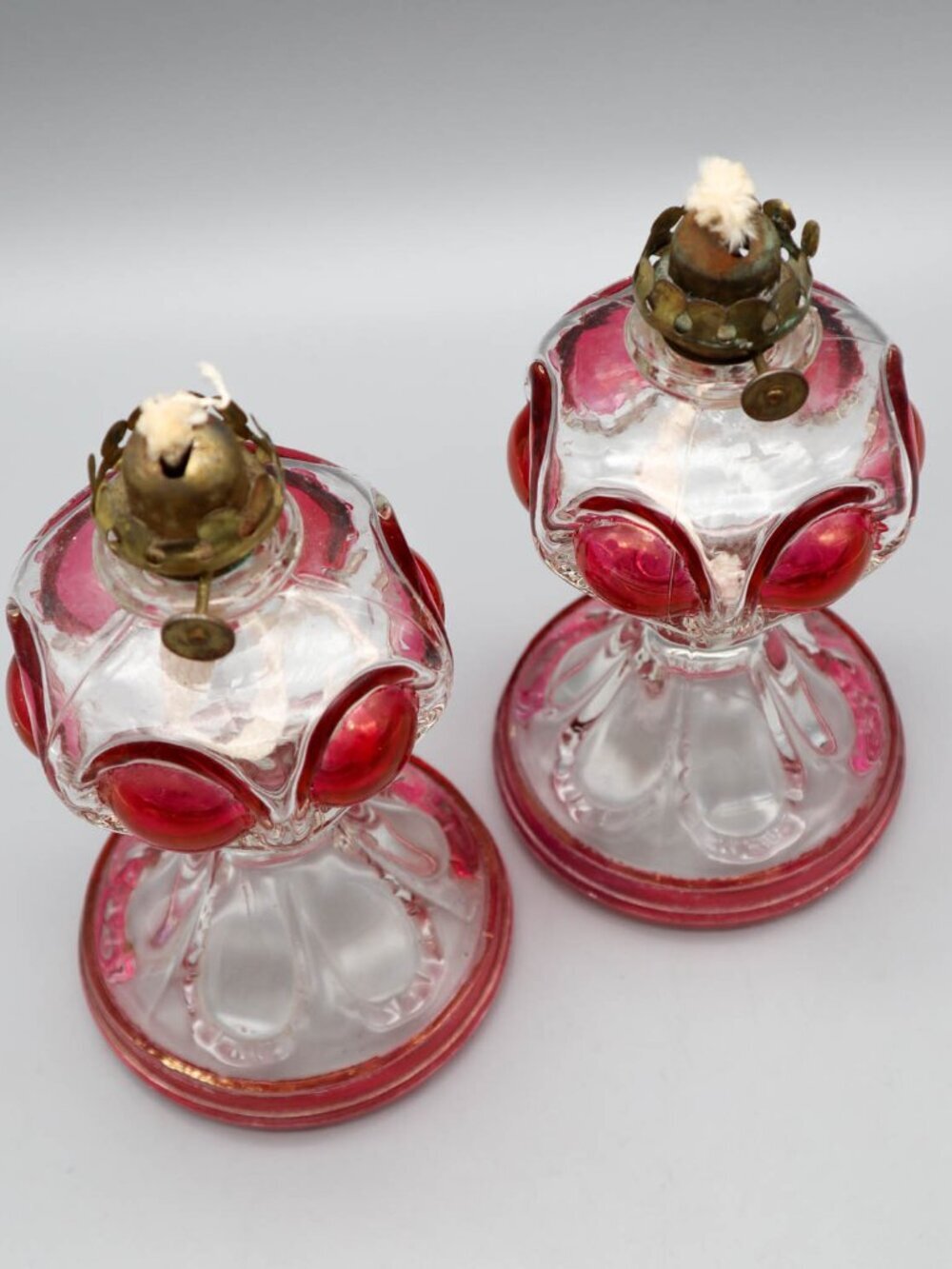 Vintage King's Crown Ruby Thumbprint / Bullseye Pressed Glass Miniature Oil Lamp - Picture 2 of 7